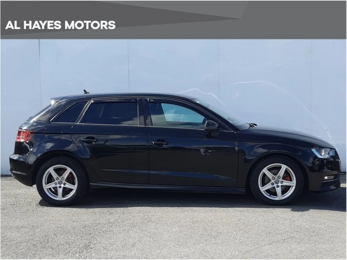 Audi A3 *FULL LEATHER*SE TECHNIK ULTRA 1.6 TDI 110 - Image 6