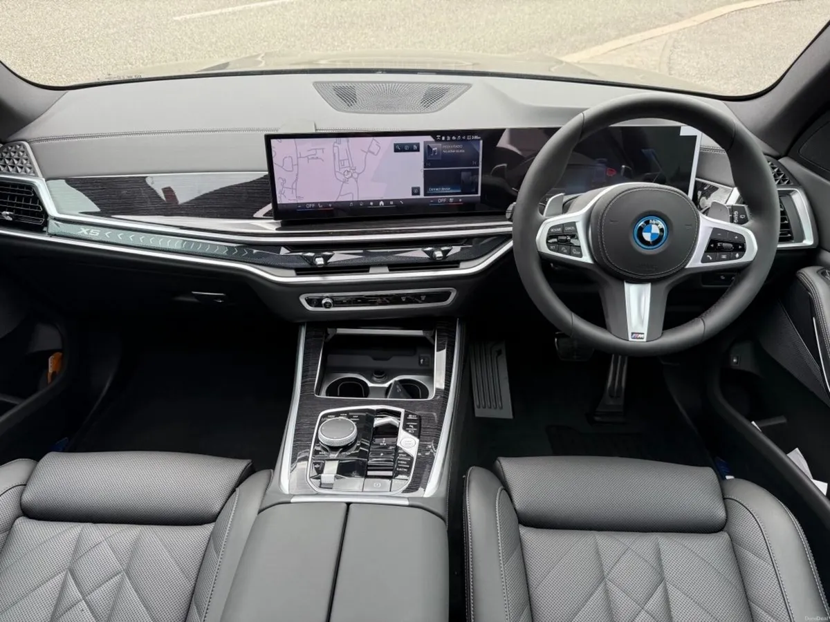 BMW X5 xDrive50e M Sport Pro - Image 4