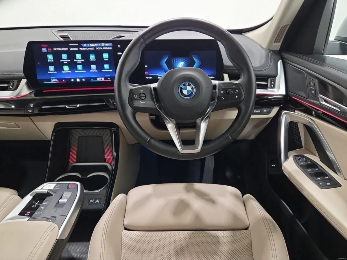 BMW iX1 eDrive20 xLine - Image 5