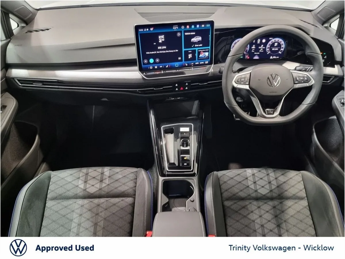 Volkswagen Golf ** R-LINE ** 1.5 TSI ** MHEV ** DS - Image 2
