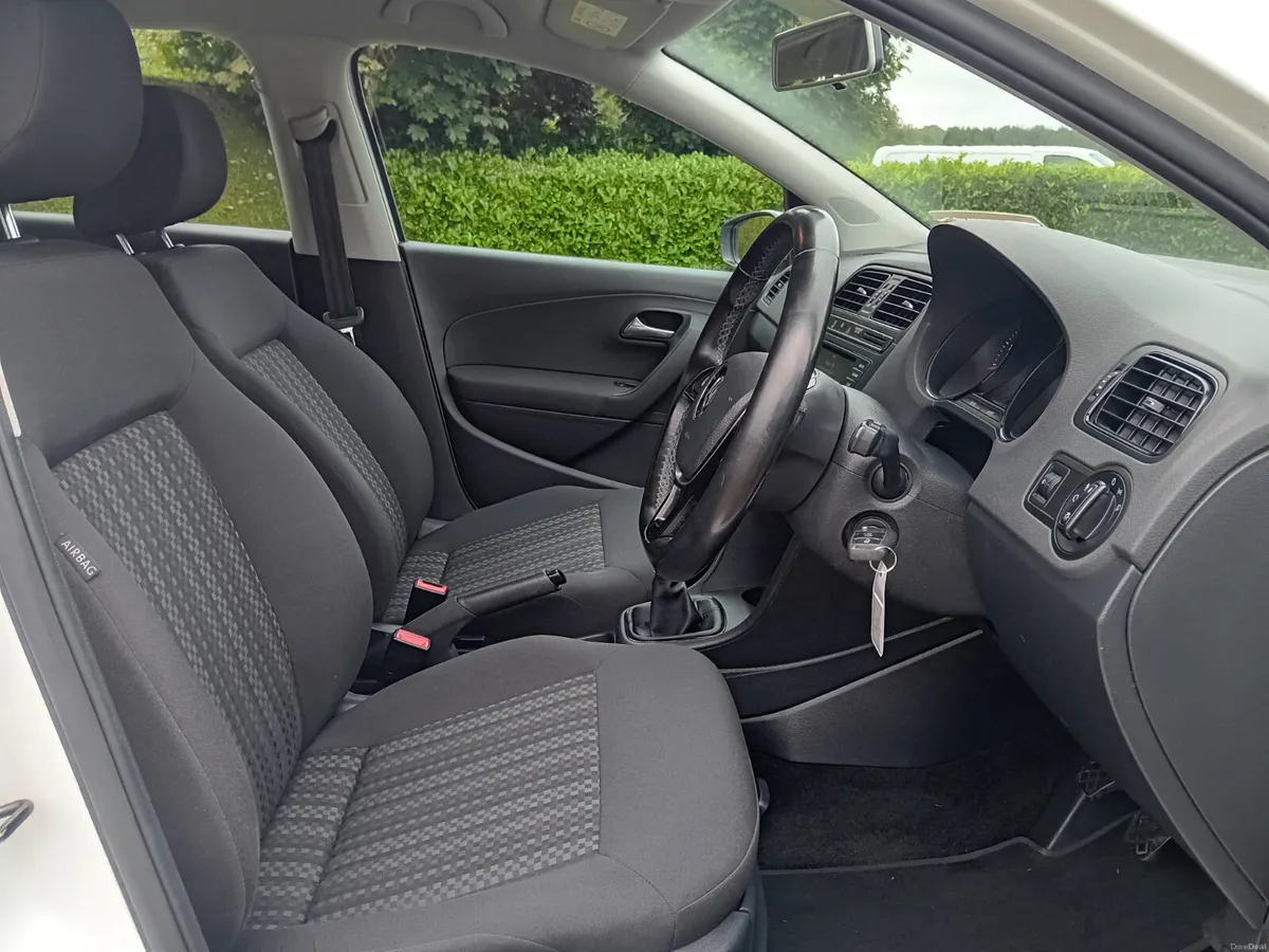 Volkswagen Polo 2017 - Image 5