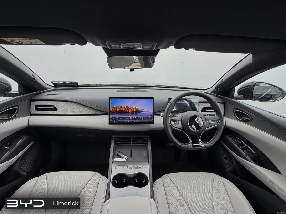 BYD Seal 6 TOURING DM-i BOOST - Image 2