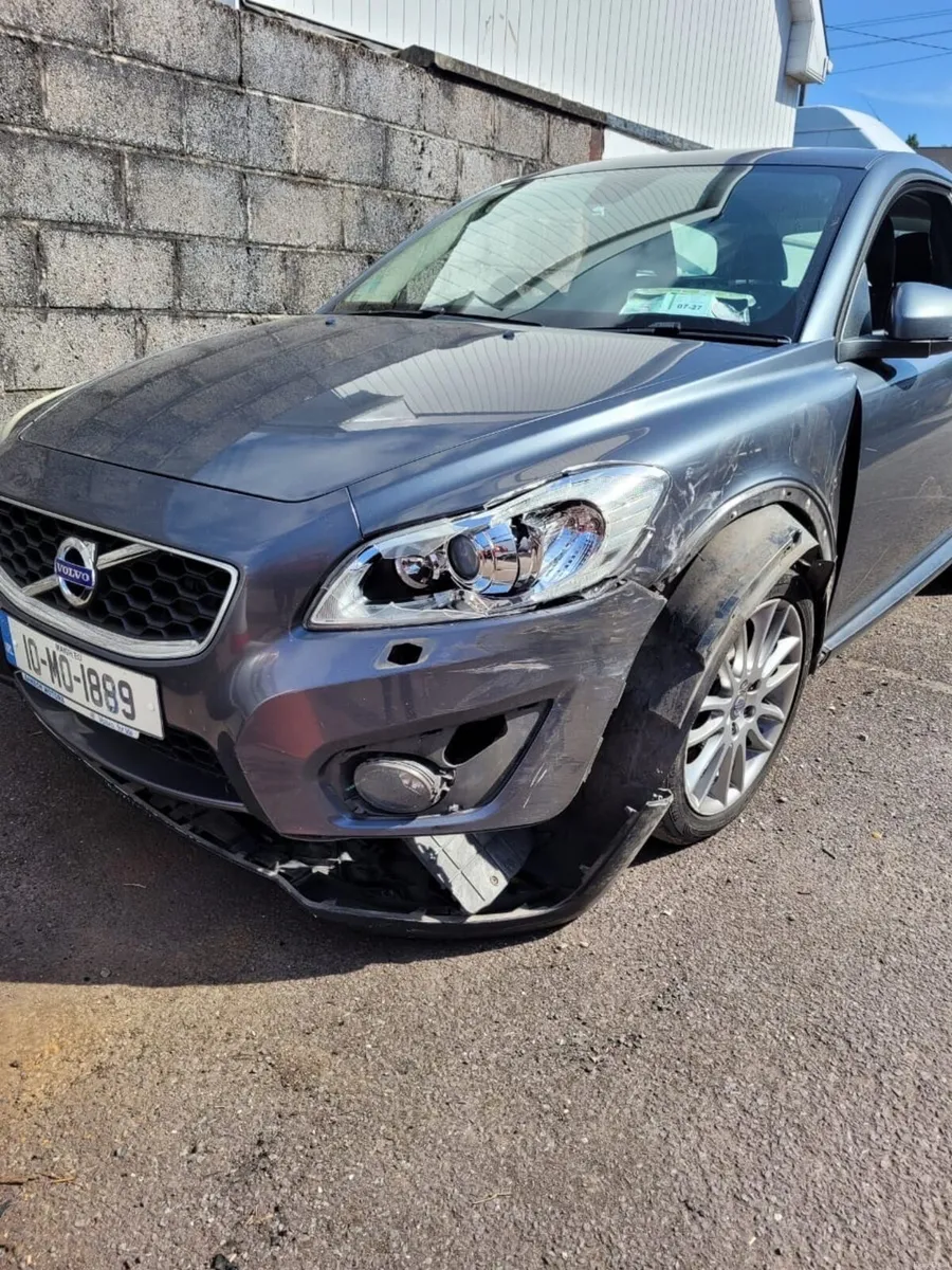 Volvo C30 2010 - Image 1