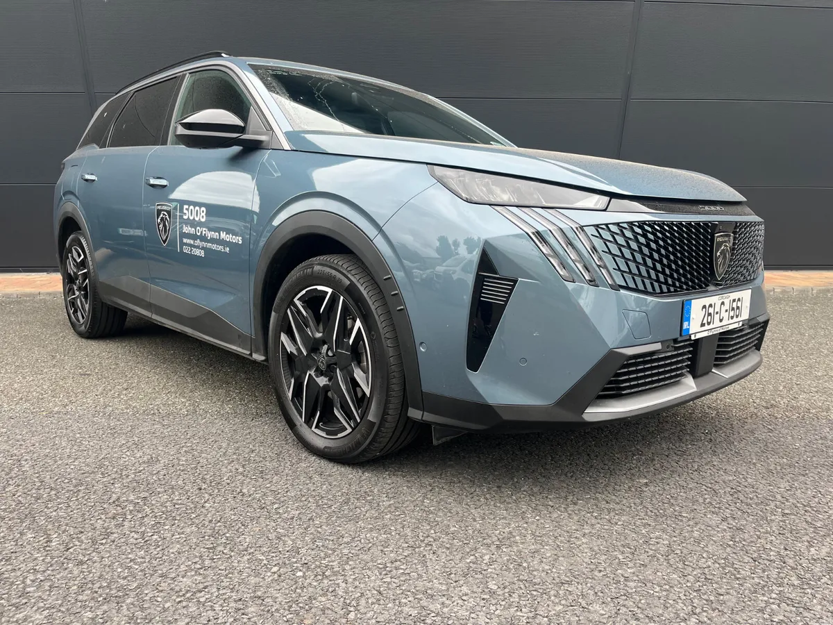 Peugeot 5008 2026 - Image 1