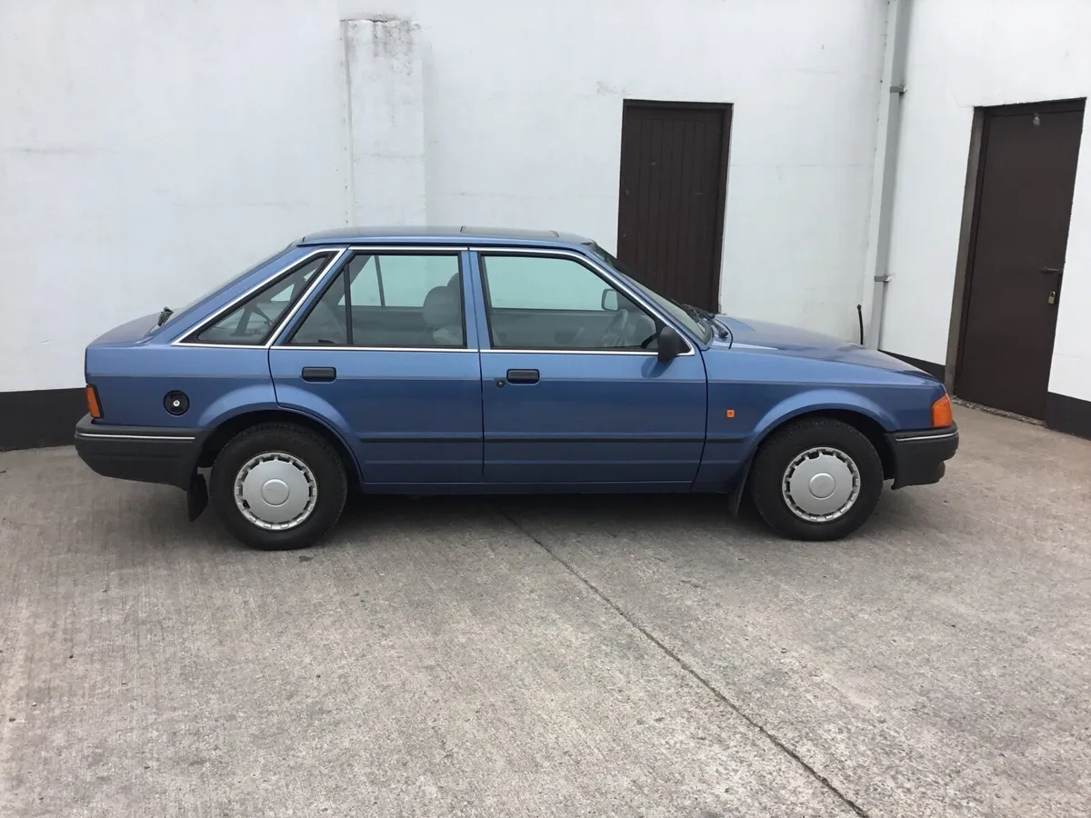 Ford Escort 1988 MK IV - Image 6