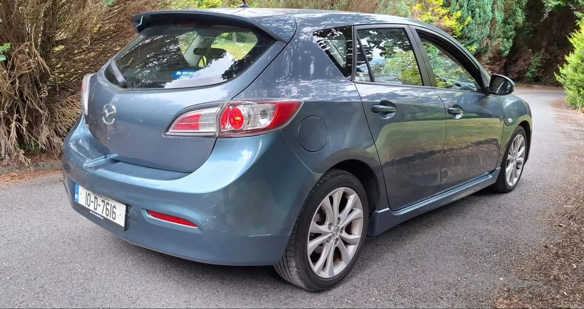 10 Mazda3  SPORT ,1  OWNER ,  LOW KMS - Image 6