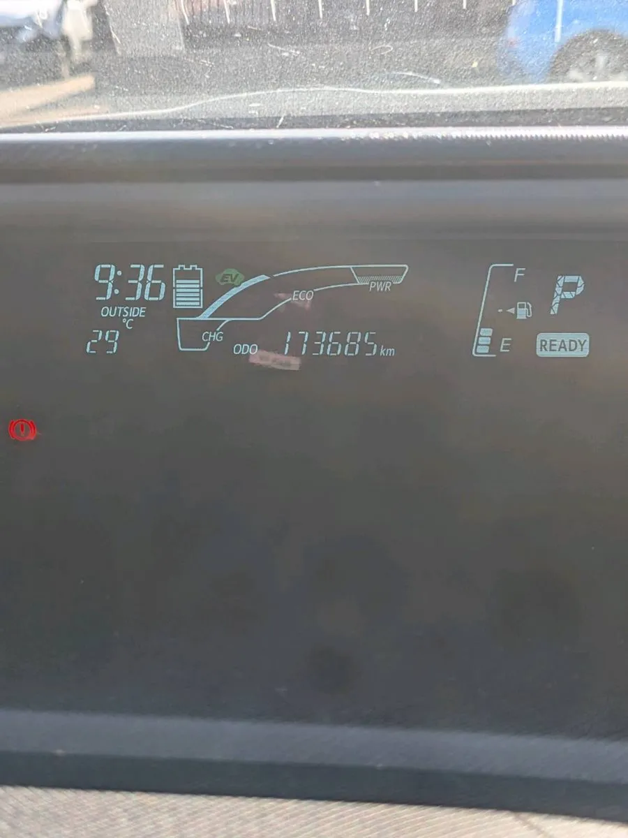 2014 Toyota Aqua 1.5 Hybrid Automatic - High Spec - Image 6