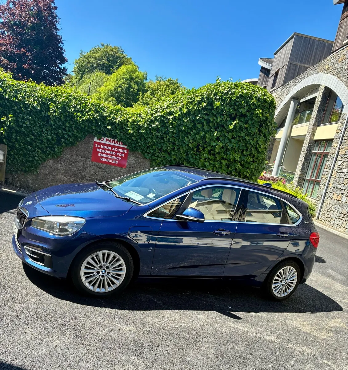 BMW 225XE Hybrid Luxury Trim - Image 1