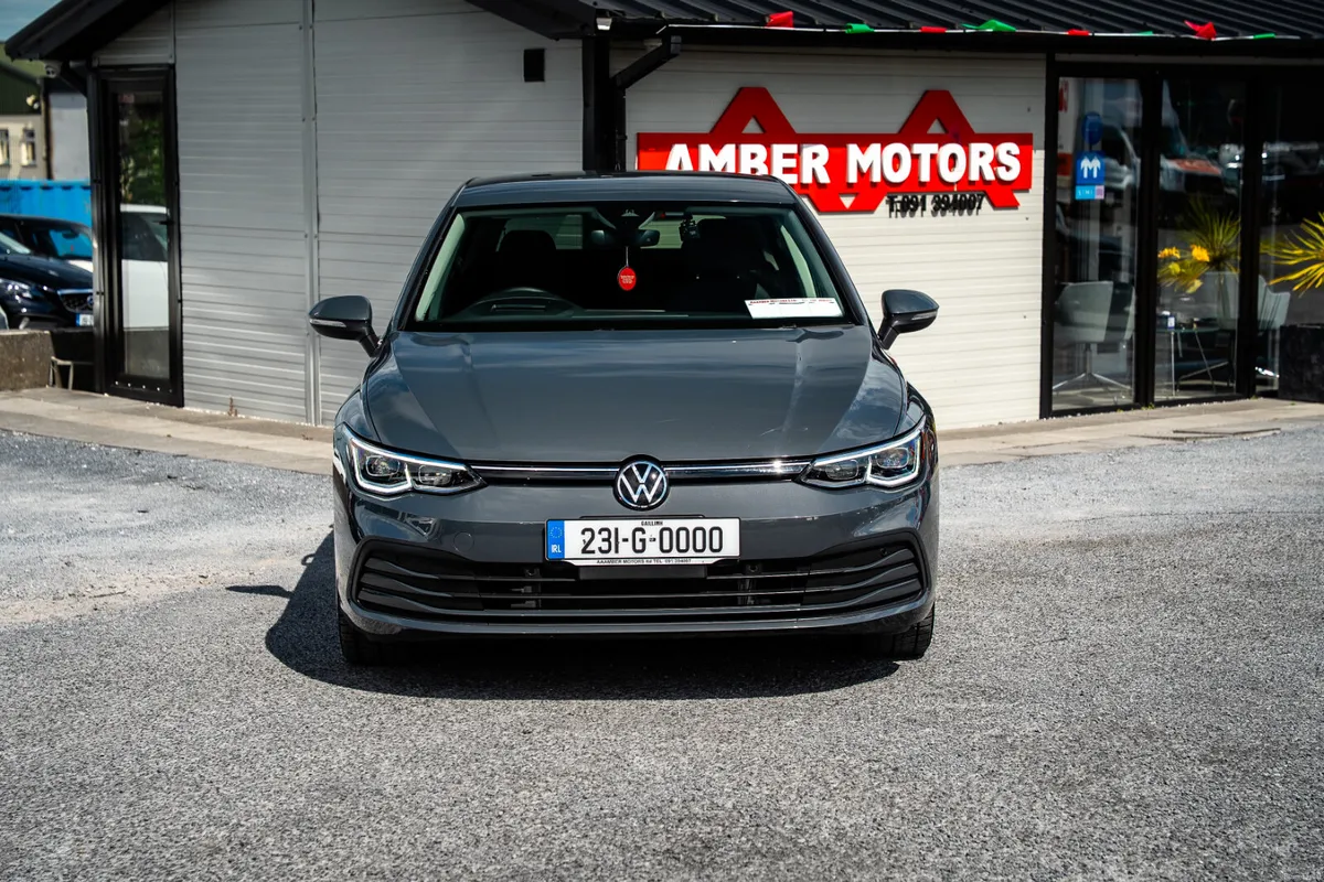2023 VW GOLF 2.0 L TURBO DIESEL AUTO - Image 4