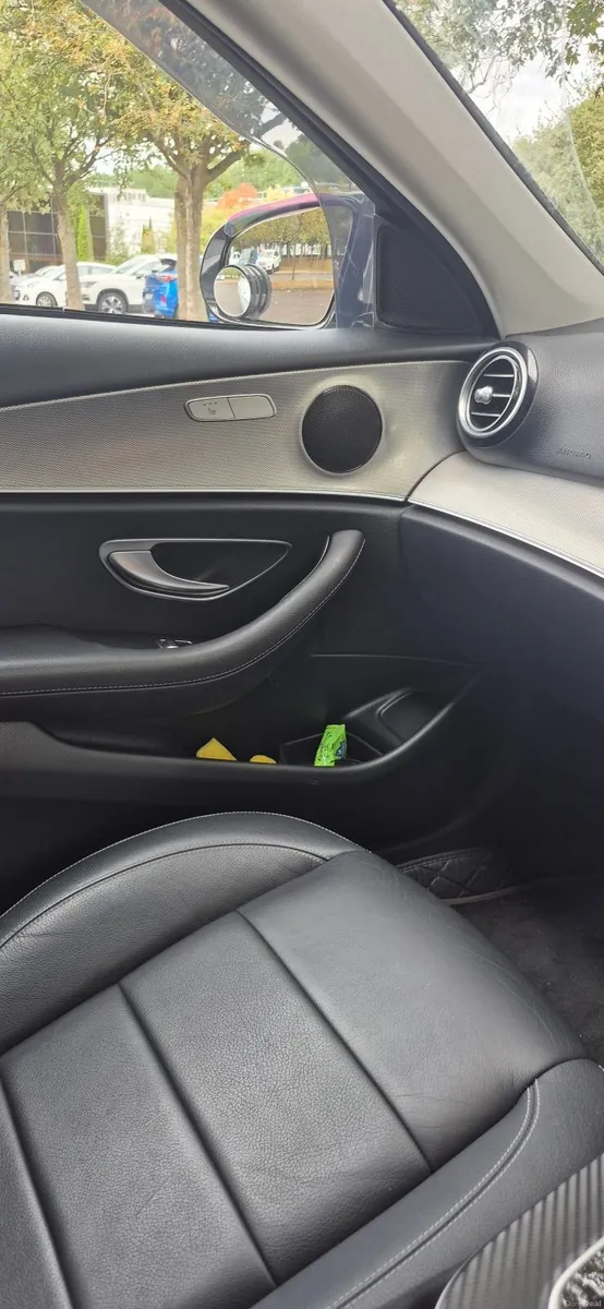 Mercedes-Benz E-Class 2018 - Image 1