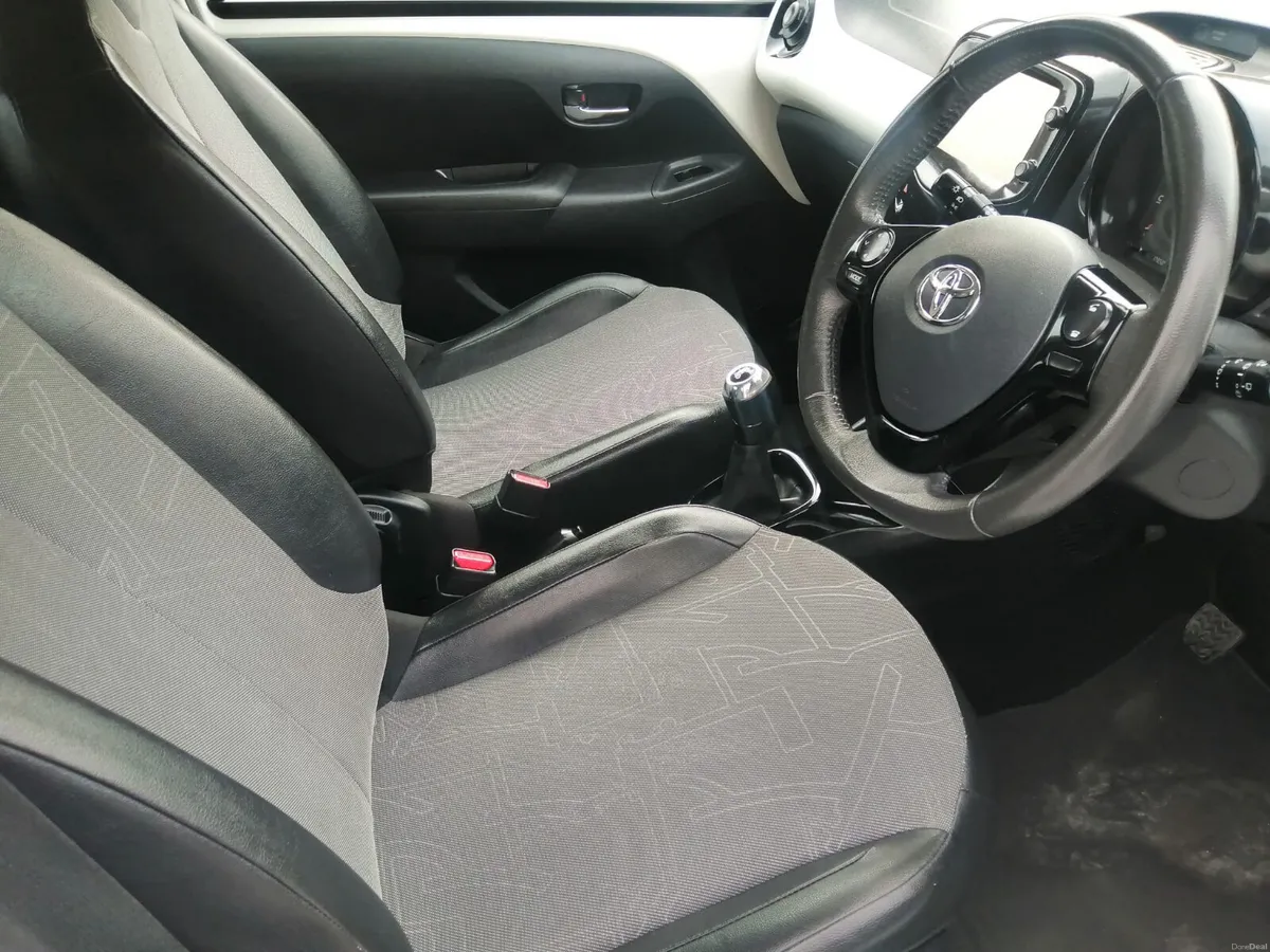 Toyota Aygo 2014 - Image 6