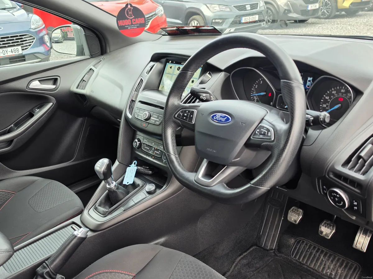 172 Focus 1.0 ST-LINE/FSH/Low mls/Warranty - Image 5