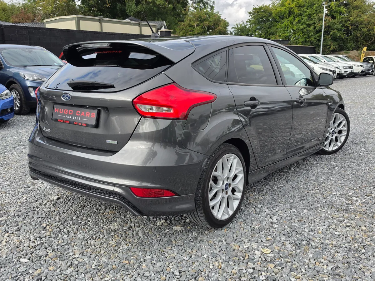 172 Focus 1.0 ST-LINE/FSH/Low mls/Warranty - Image 2