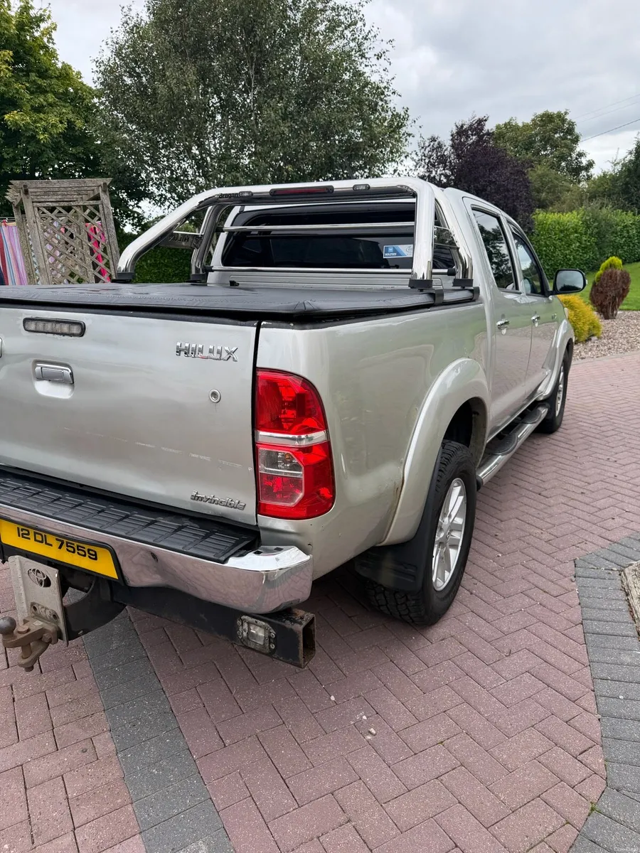 Toyota Hilux - Image 3