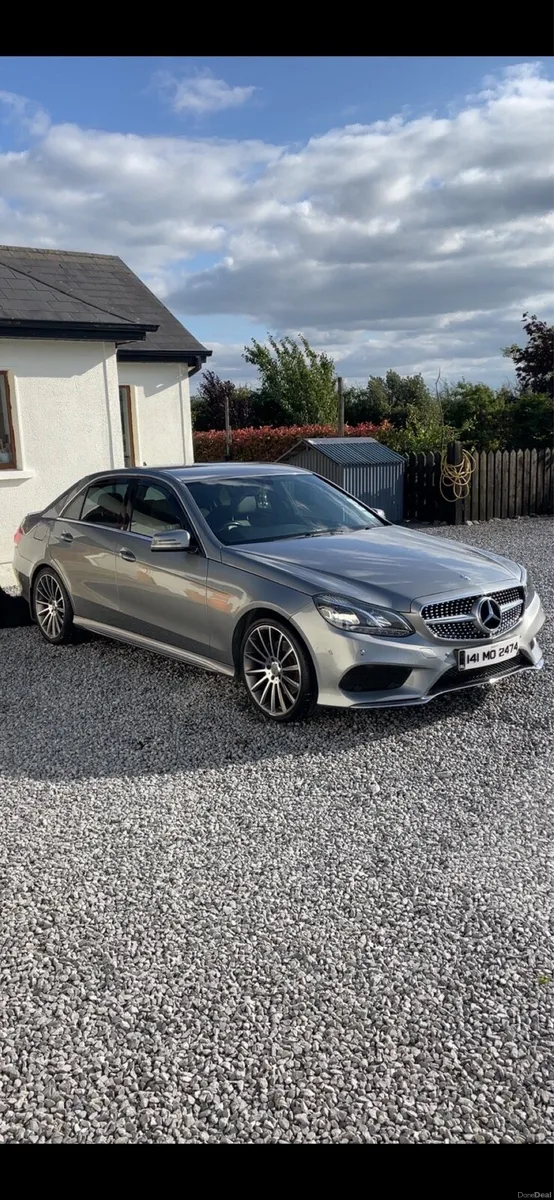 Mercedes E220 AMG - Image 2