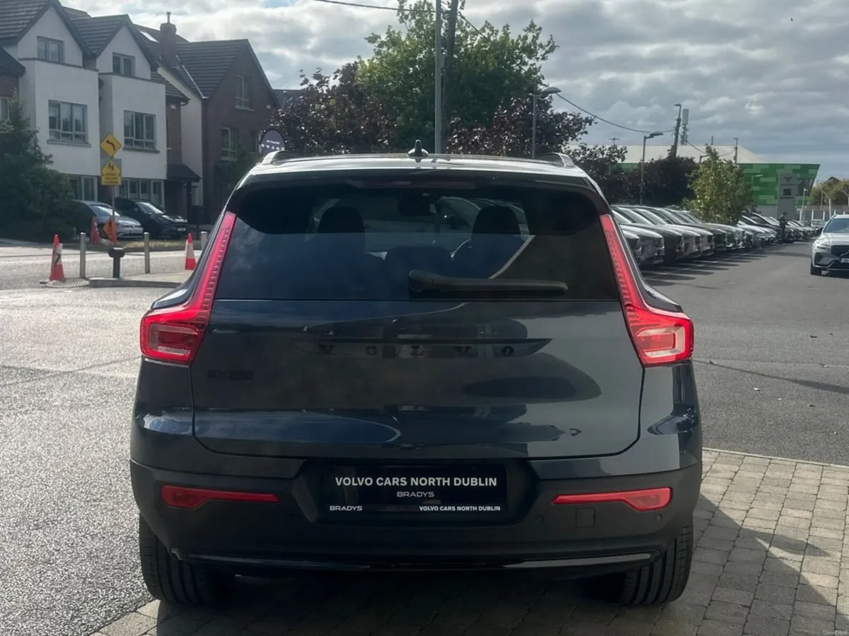 Volvo EX40 EX40 Black Edition Ultra Single Motor - Image 5