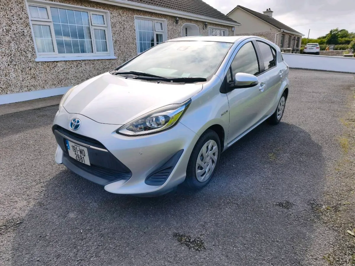 2019 Toyota Aqua Hybrid AUTO NCT 07-28  €11995 - Image 5