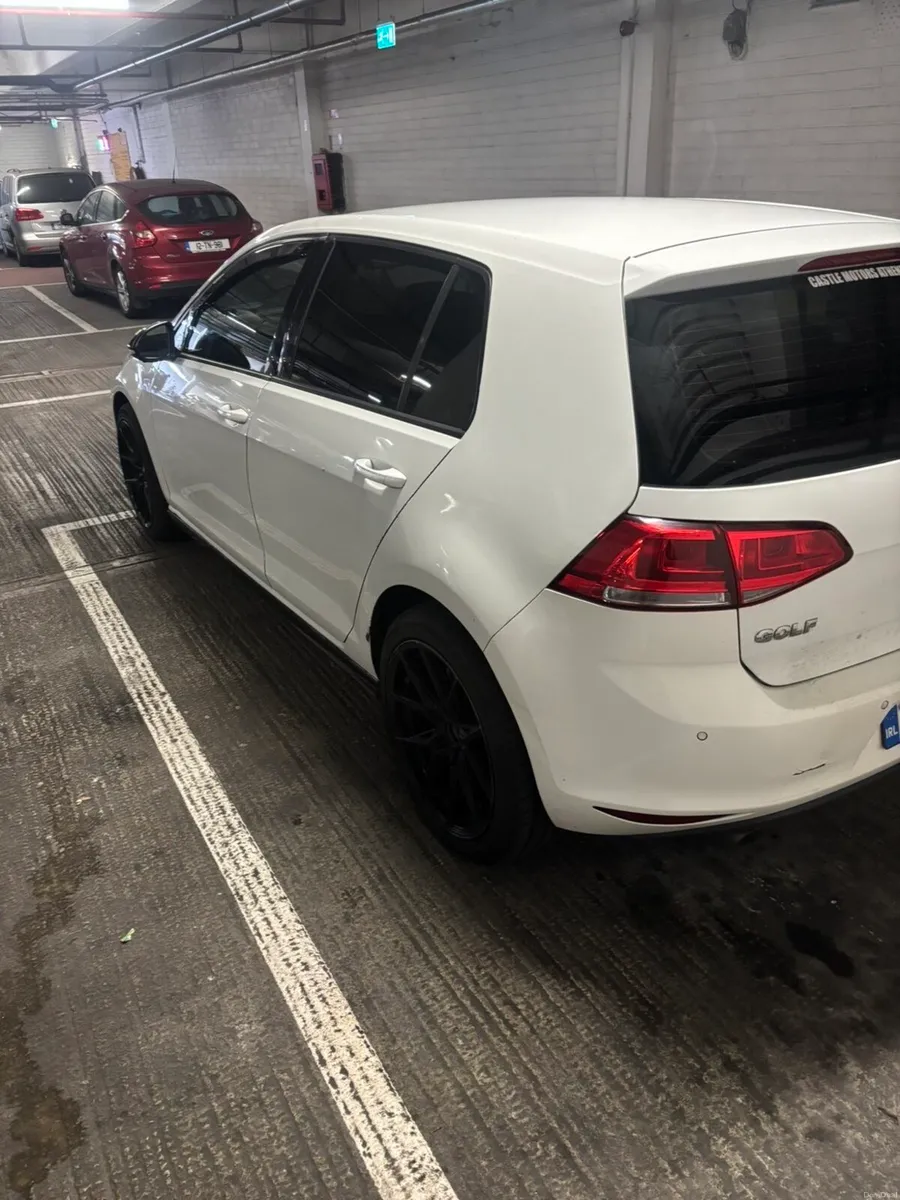 VOLKSWAGEN GOLF, 2015 1.6 diesel with TAX and NCT - Image 3