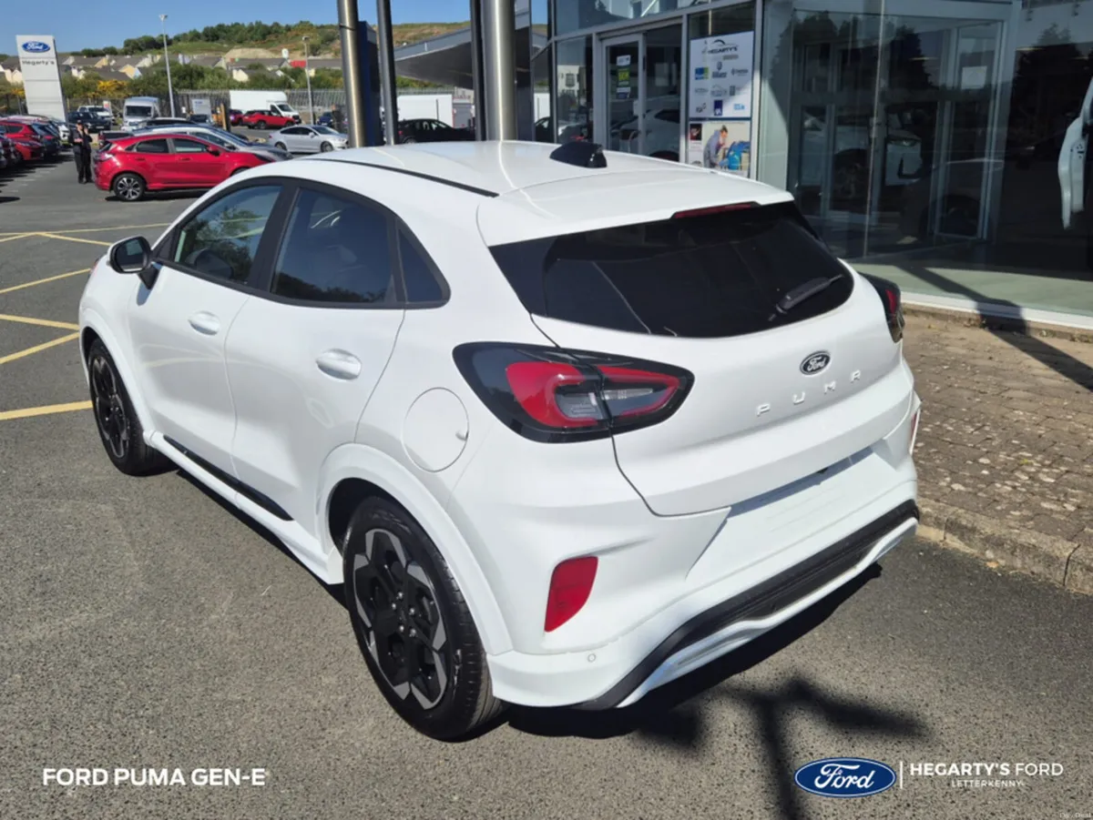 Ford Puma GEN-E PREMIUM 5DR 168PS 12 - Image 4