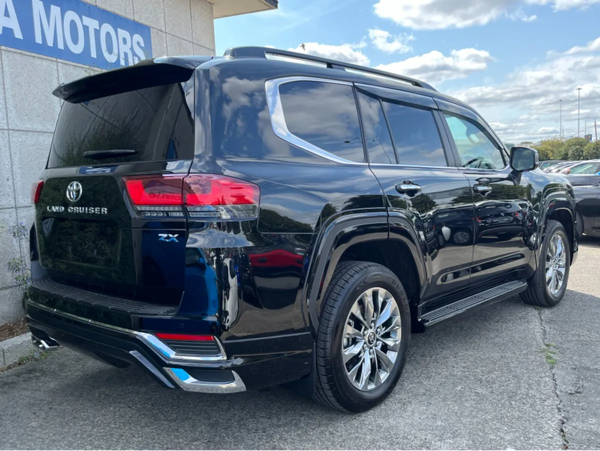 Toyota Land Cruiser AMAZON 3.3 DIESEL AUTOMATIC // - Image 4