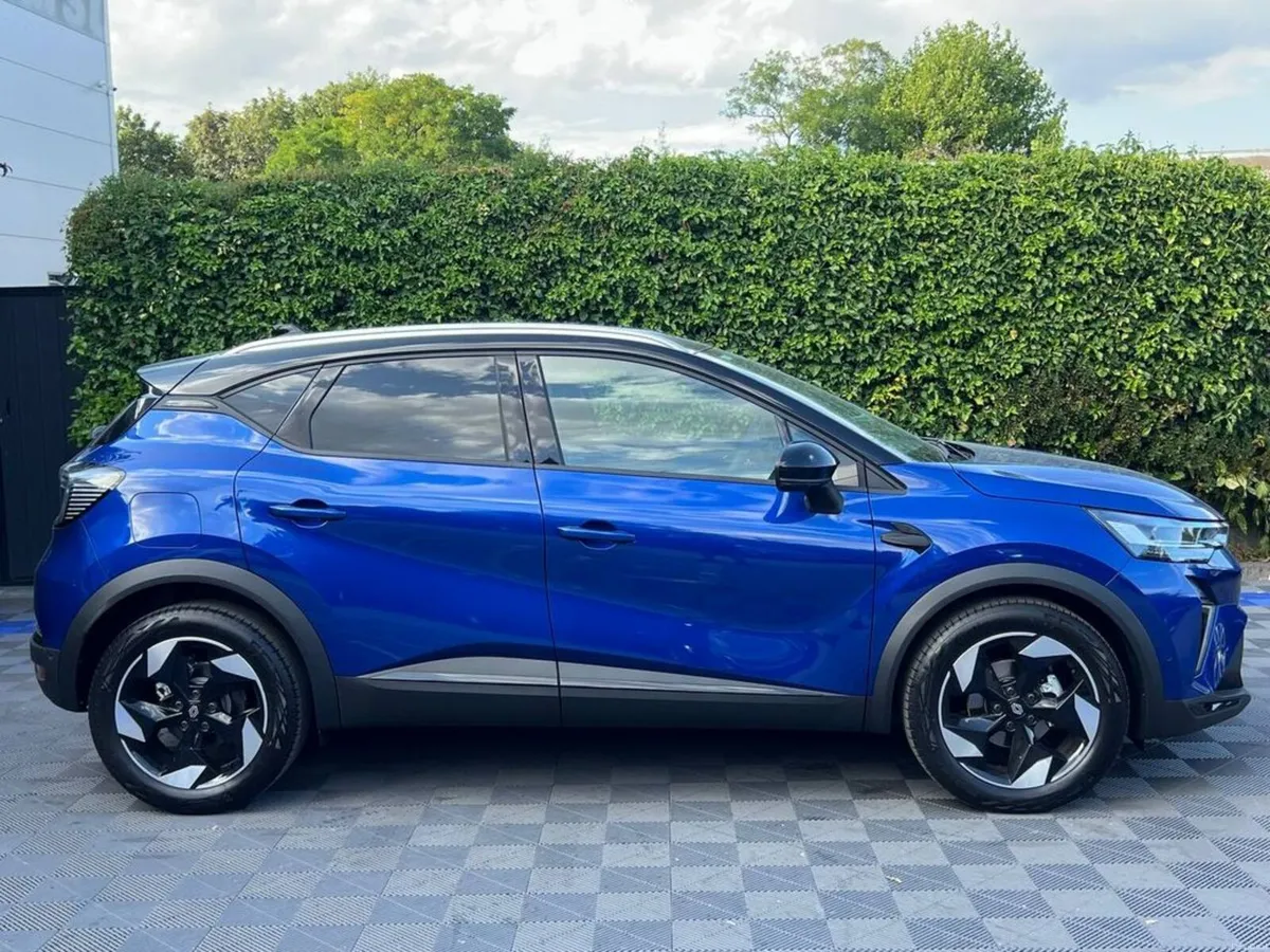 Renault Captur 1.3 TCE MILD HYBRID AUTO ** DELIVER - Image 2