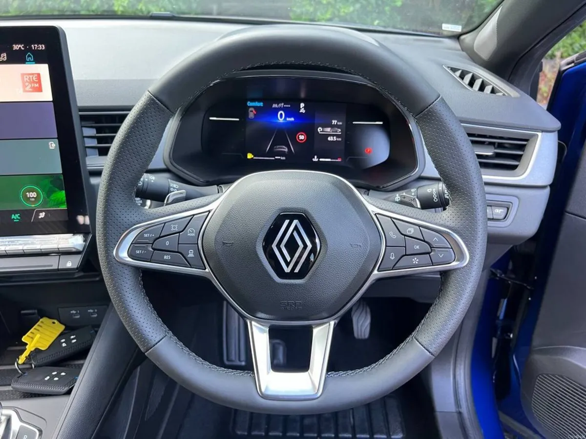 Renault Captur 1.3 TCE MILD HYBRID AUTO ** DELIVER - Image 4