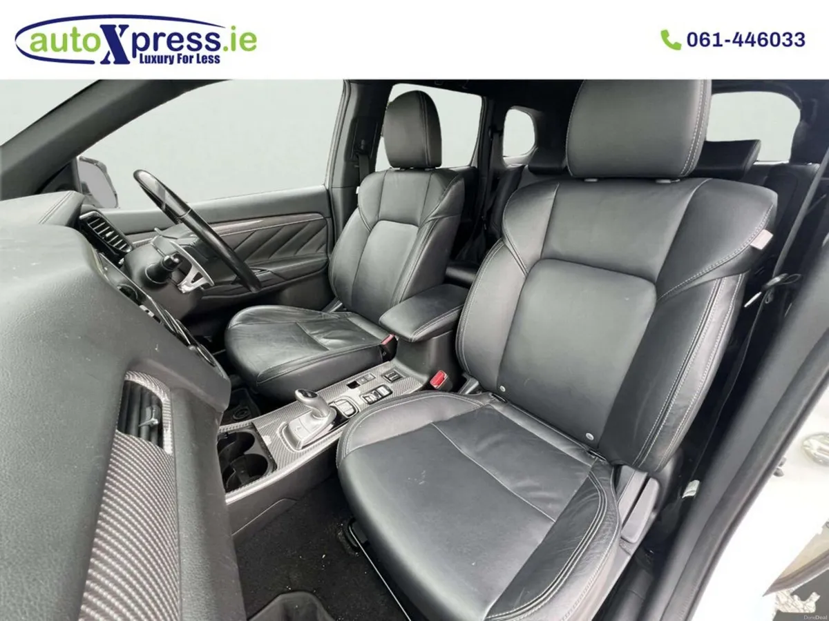 Mitsubishi Outlander 2.4 PHEV, Reversing camera, A - Image 6