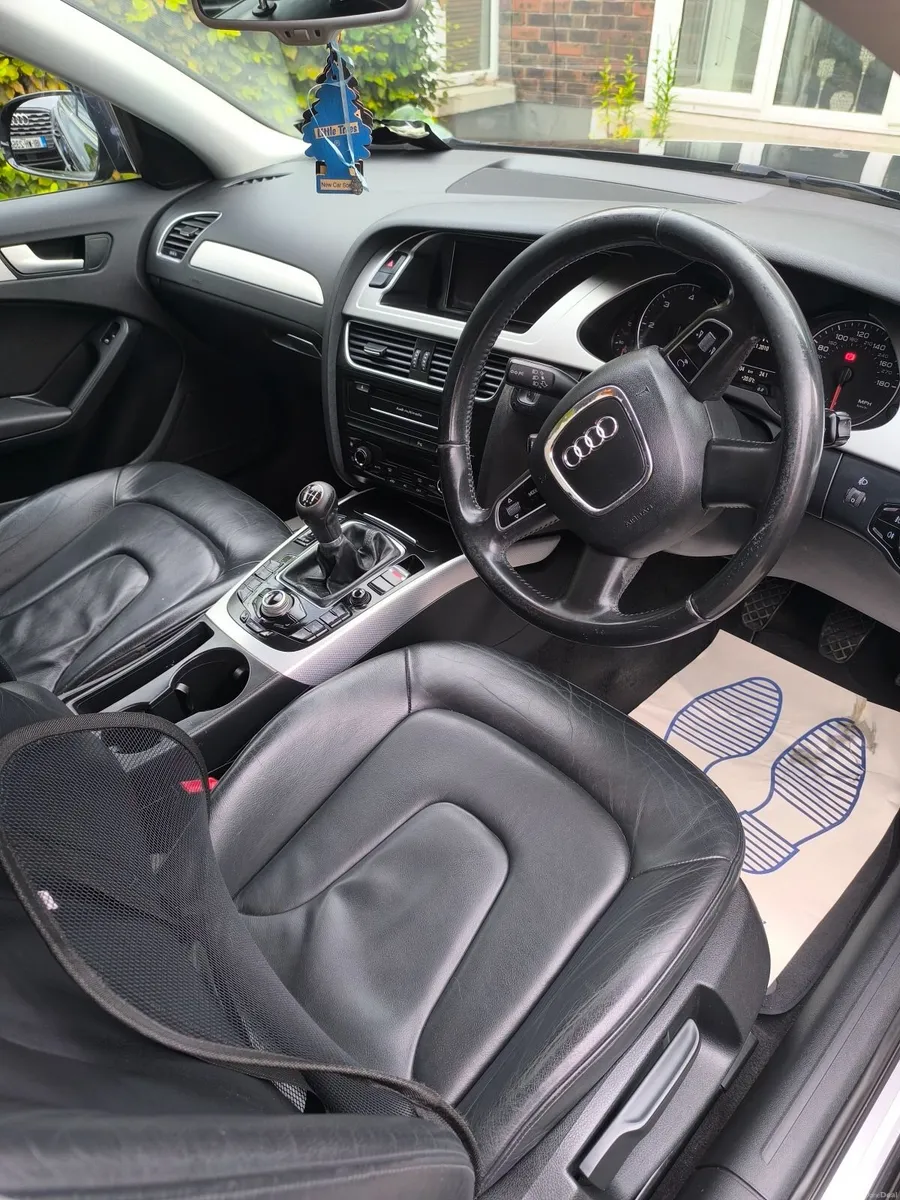 Audi A4 2011 Technix - Image 6