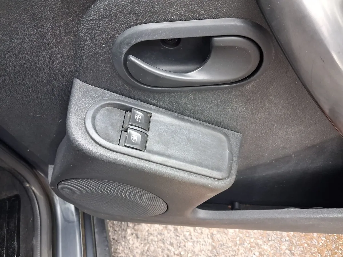 Dacia Duster 2016 - Image 6