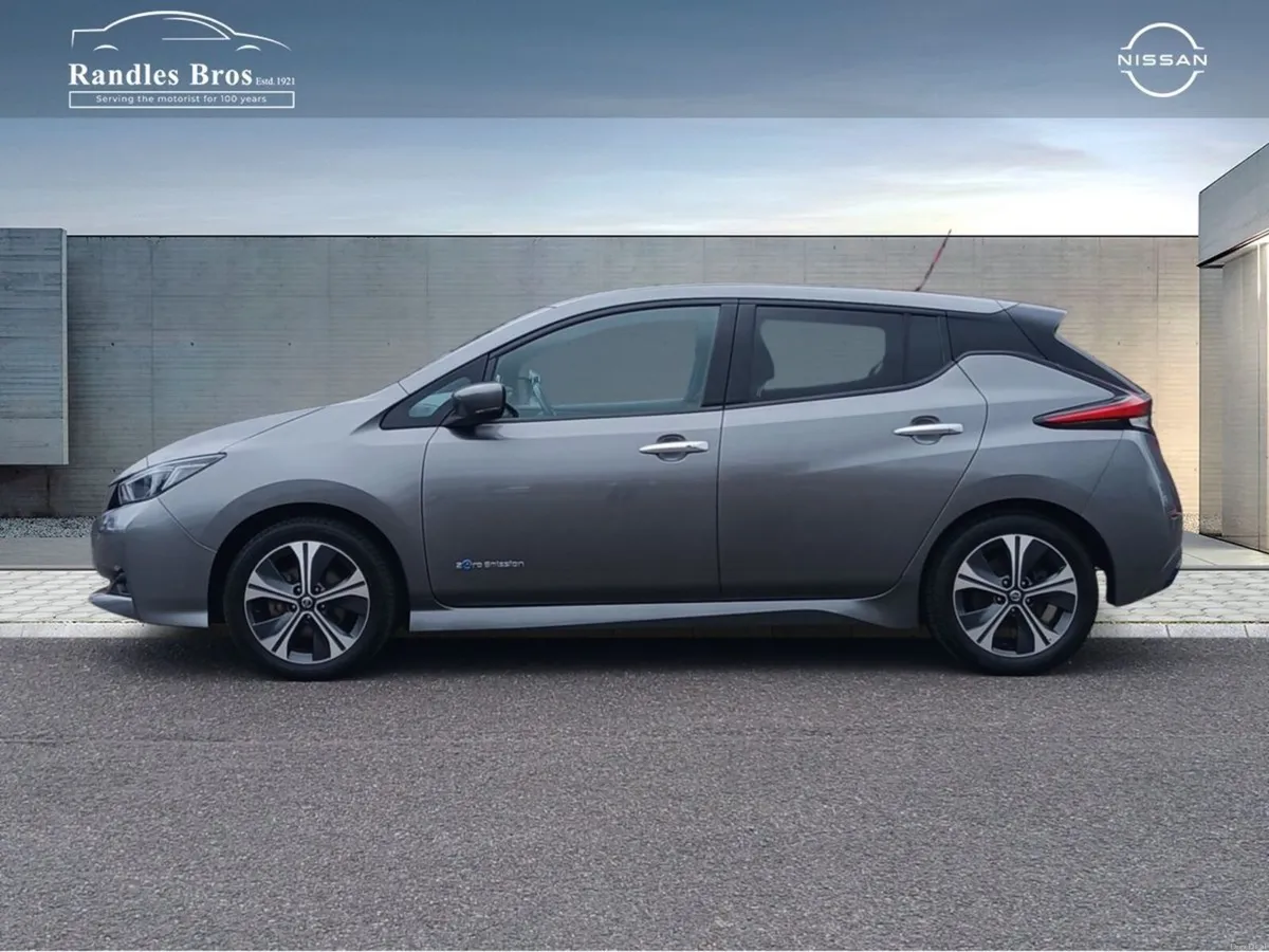 Nissan Leaf Leaf SV Premium 40 kWh - Image 3