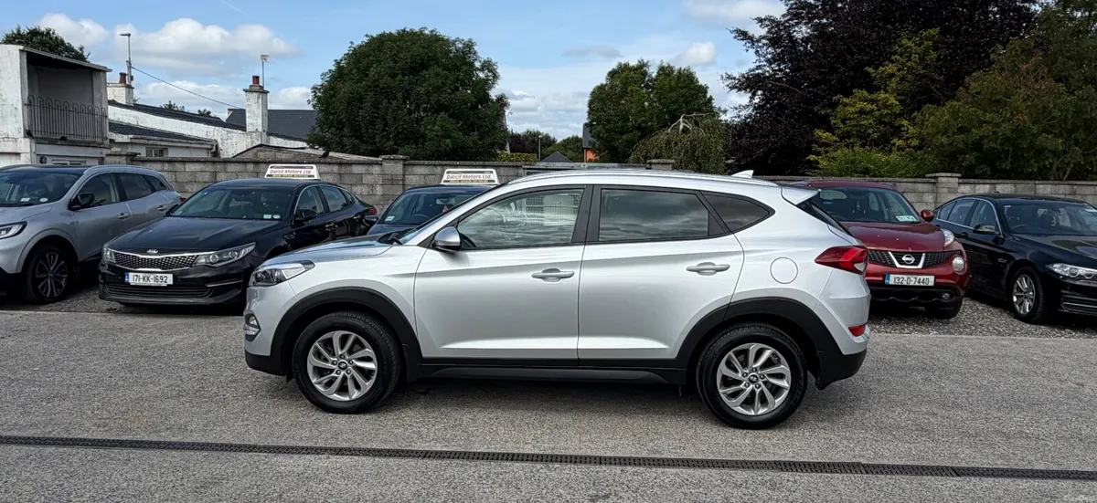 17 Hyundai Tucson 1.7d - Image 4
