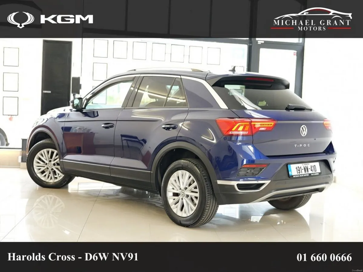 Volkswagen T-Roc DESIGN 1.0 TSI 115BHP ONLY 81KM H - Image 5