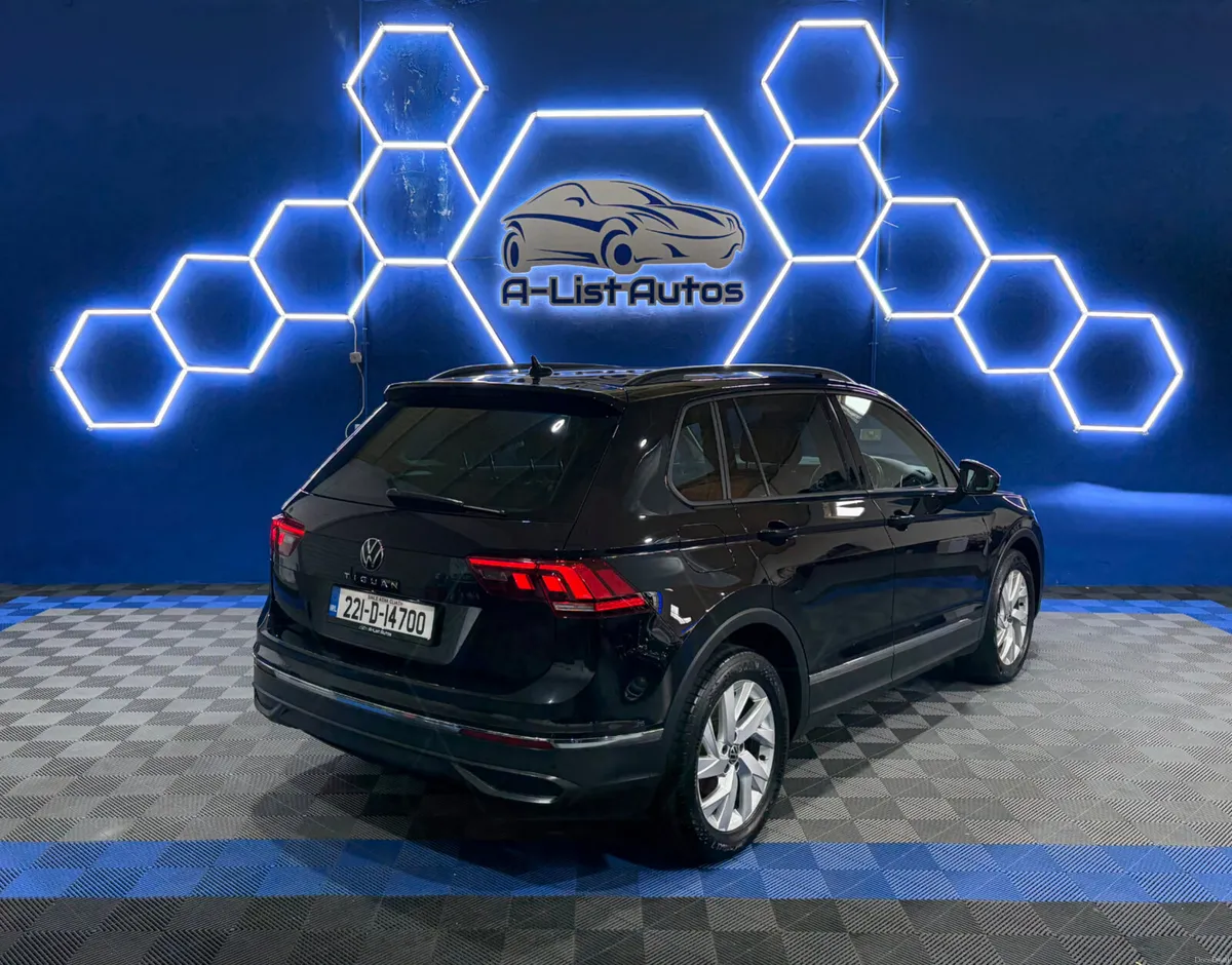 Volkswagen Tiguan 2.0TDI / FINANCE AVAILABLE - Image 3