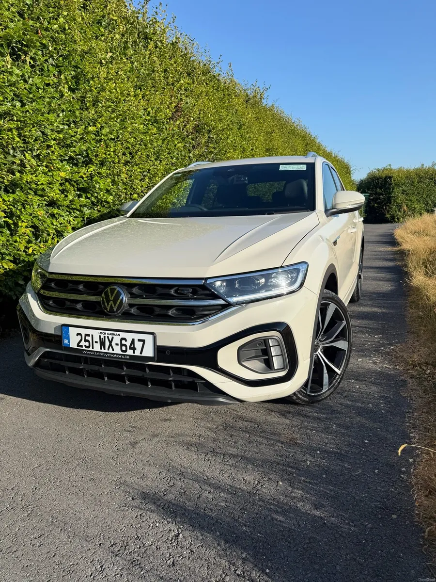 2025 Volkswagen T-Roc 2.0 TDI 116 R-Line Manual - Image 2
