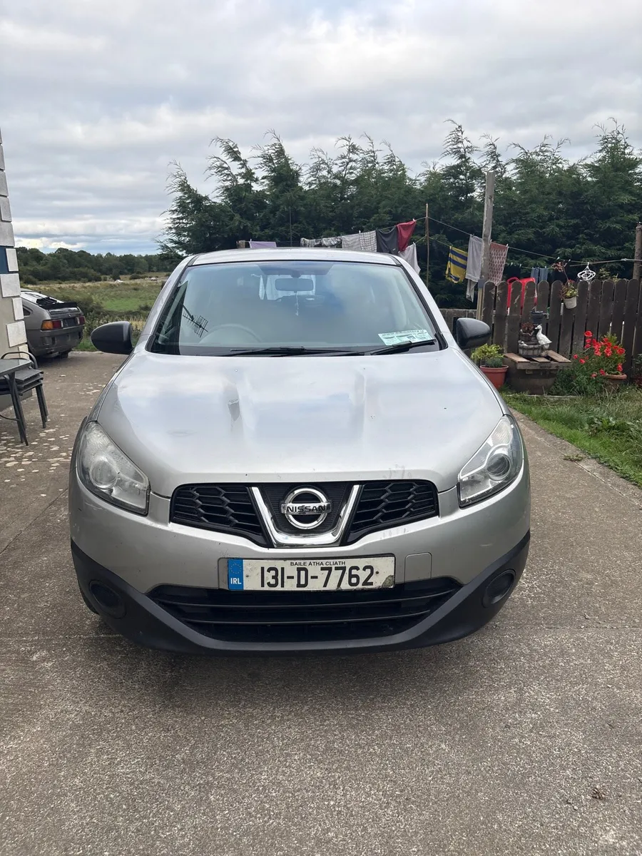 SUV - Image 1