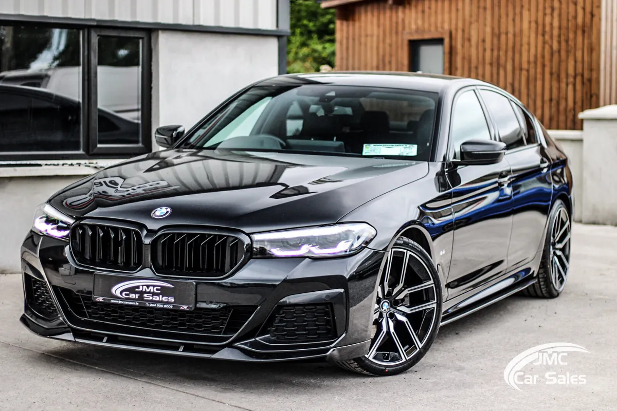 2022 BMW 5 SERIES LCI AUTO - Image 1