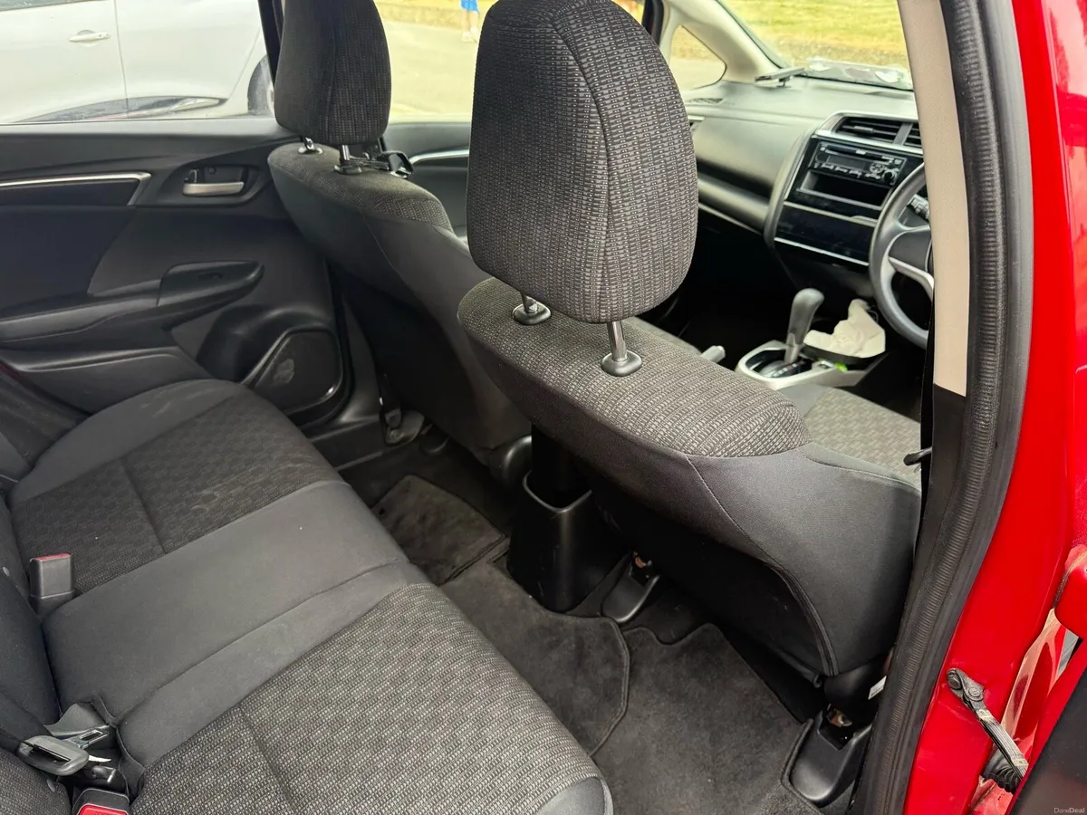Honda Fit 2015 - Image 5