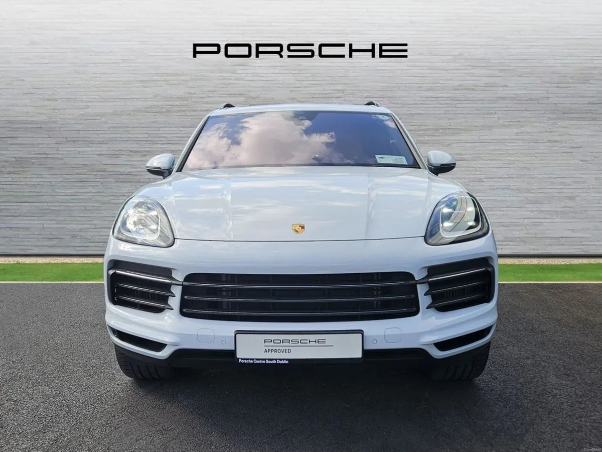 Porsche Cayenne 3.0 V6 E-Hybrid 4WD Auto - Image 6