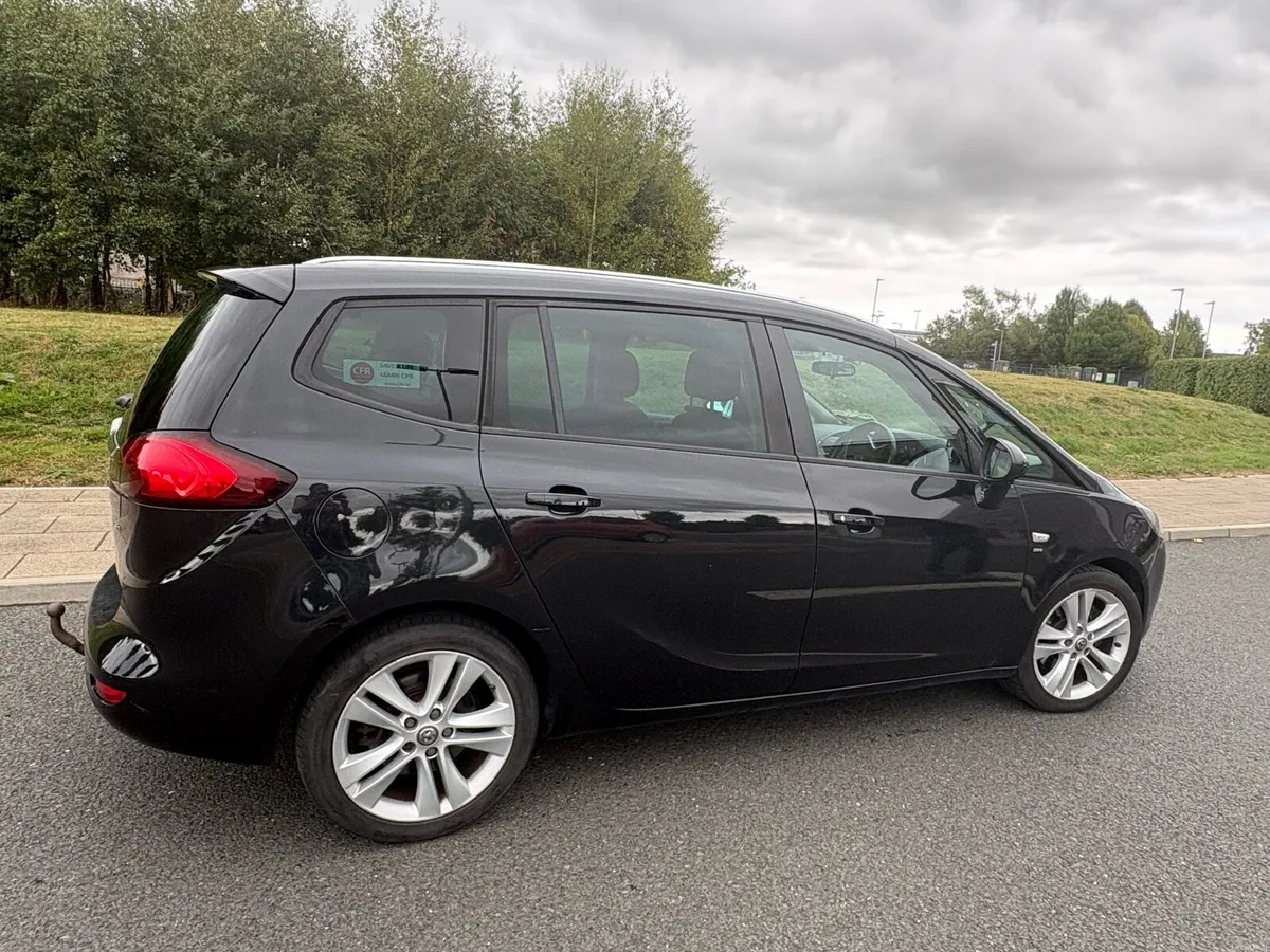 Vauxhall Zafira Tourer 2.0 CDTI SRI 163 - Image 2