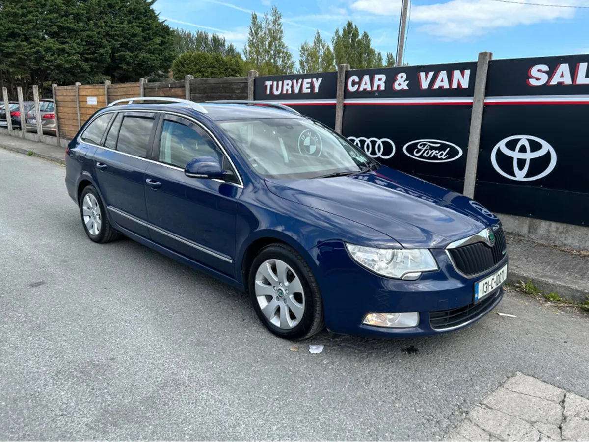 Skoda Superb 1.6 TDI ELEGANCE  GREENLINE II 5DR ES - Image 2