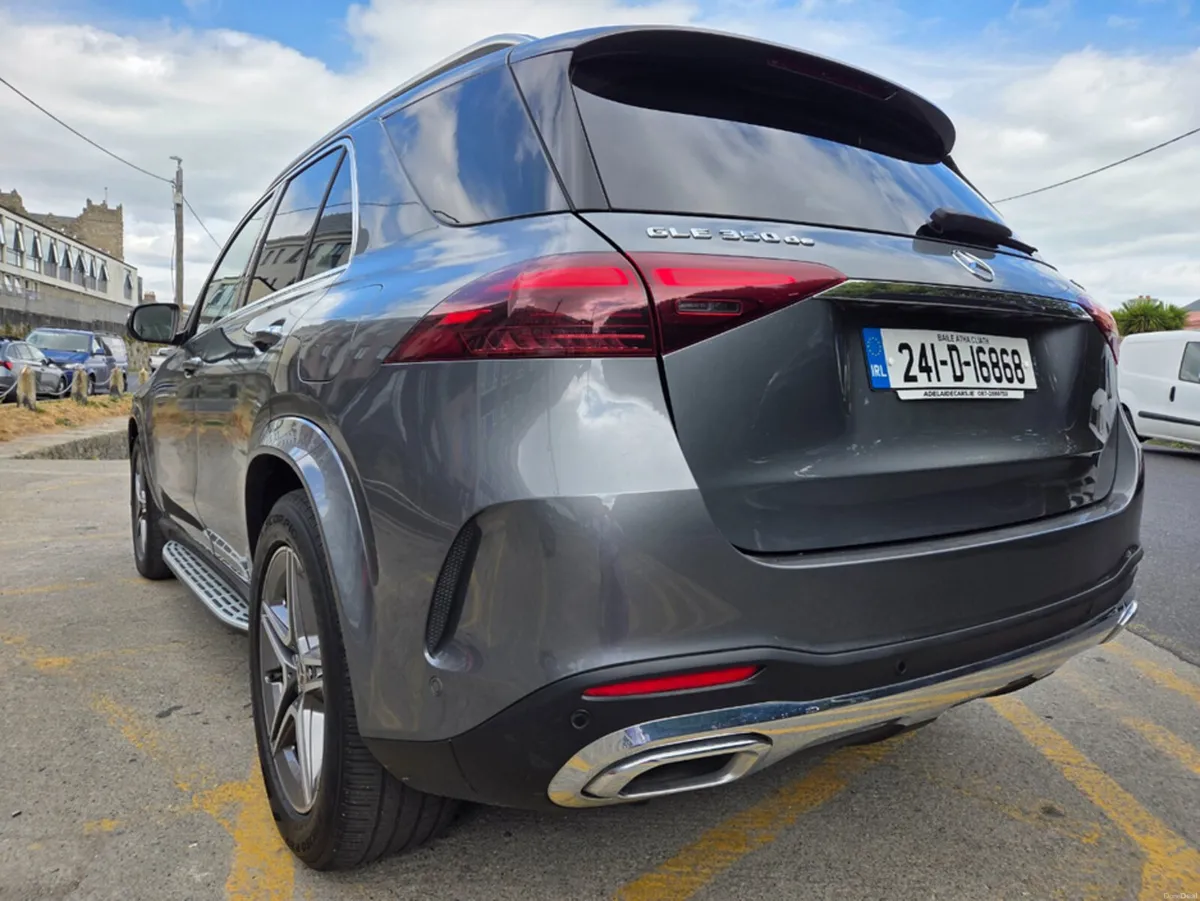 Mercedes-Benz GLE 350 DE 4MATIC SUV - Image 5
