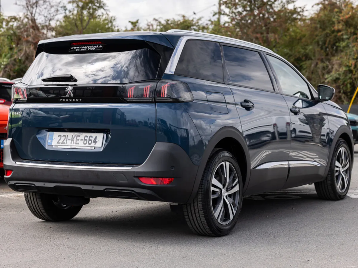 Peugeot 5008 FL ALLURE 1.5 BLUE HDI 13 130 AUTO - Image 4