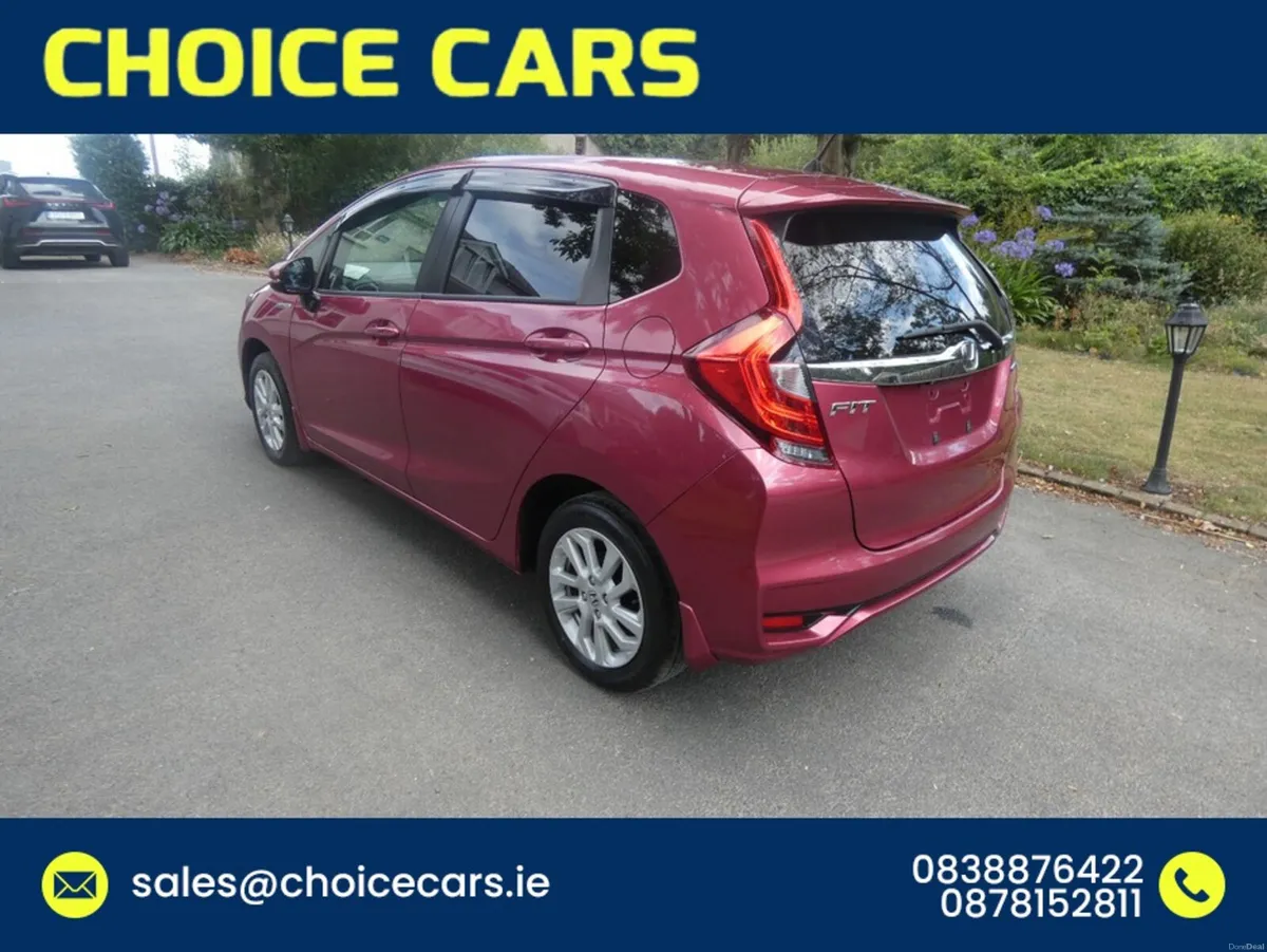 Honda Fit 1.5 AUTO HYBRID - Image 4