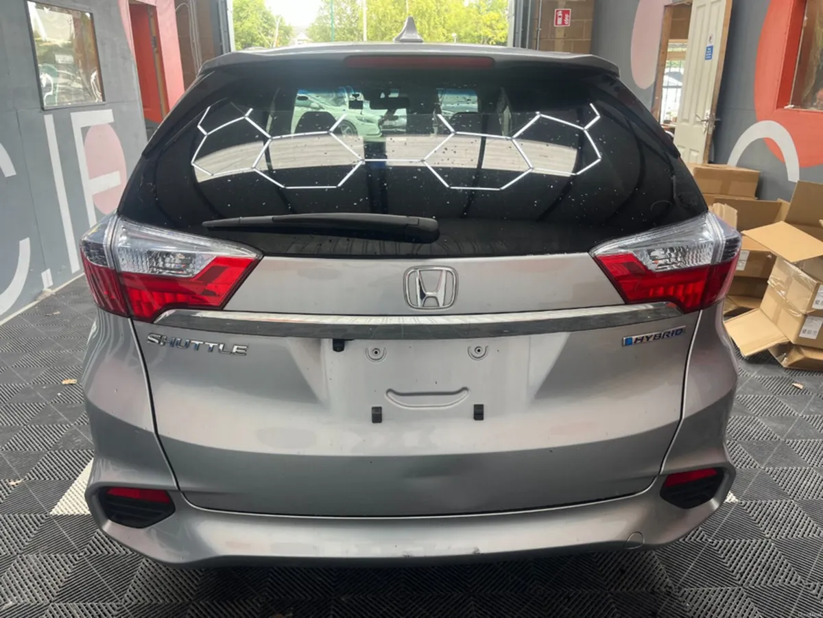 Honda Shuttle 2020 HONDA SHUTTLE SENSING HYBRID 1. - Image 4