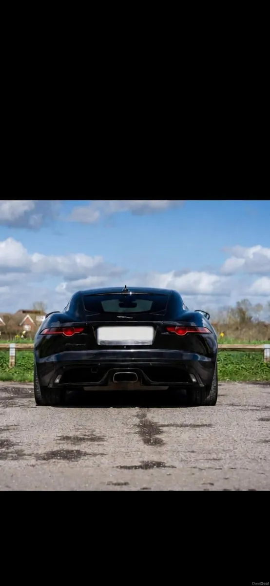 Car - Image 5