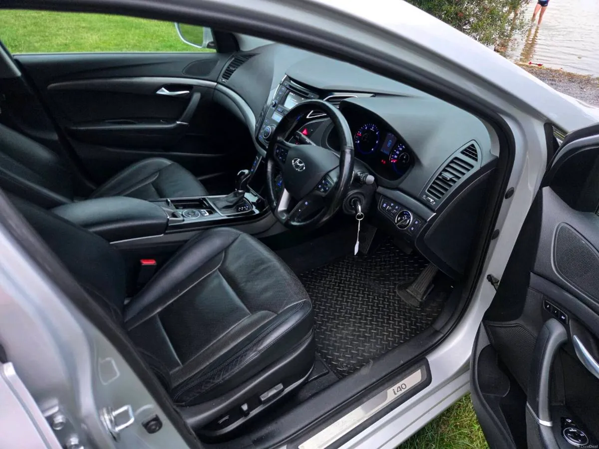 Hyundai i40 executive Plus Automatic - Image 5