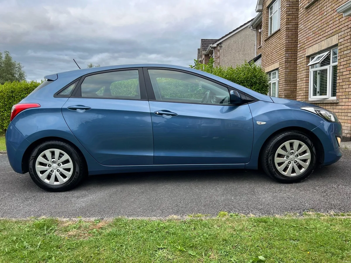 2016 Hyundai i30 Diesel 1 Owner From New - Image 6