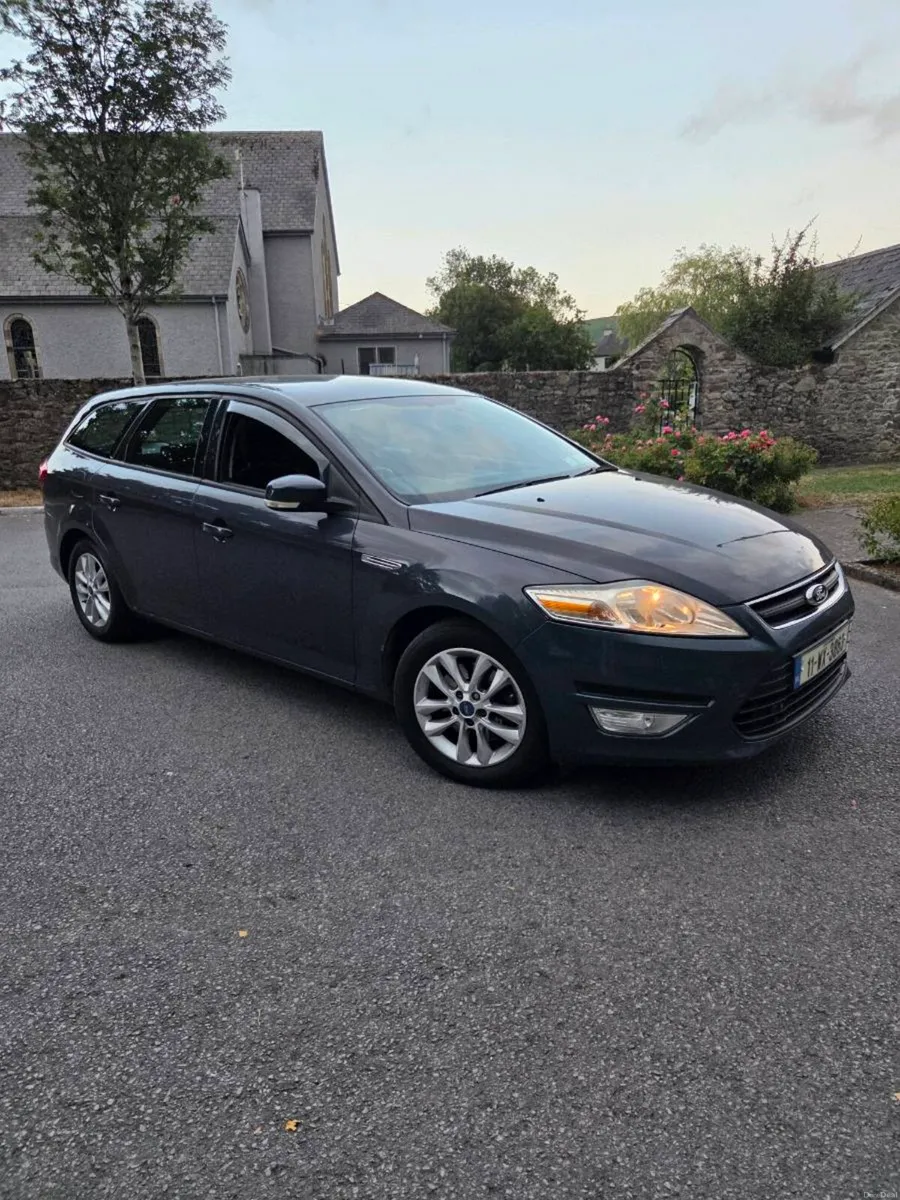 2011 Ford Mondeo Estate IMMACULATE - Image 2