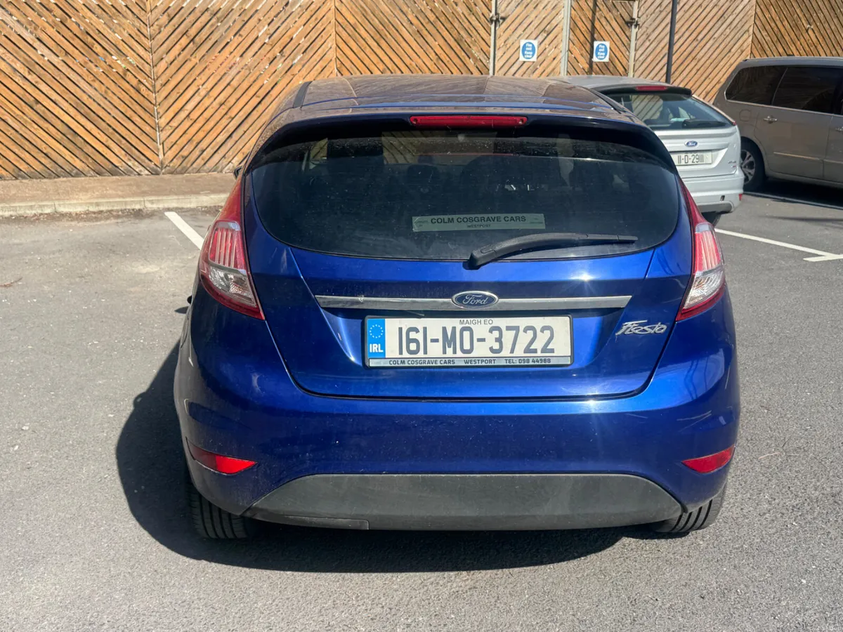 Ford Fiesta 2016 trade car to clear - Image 4