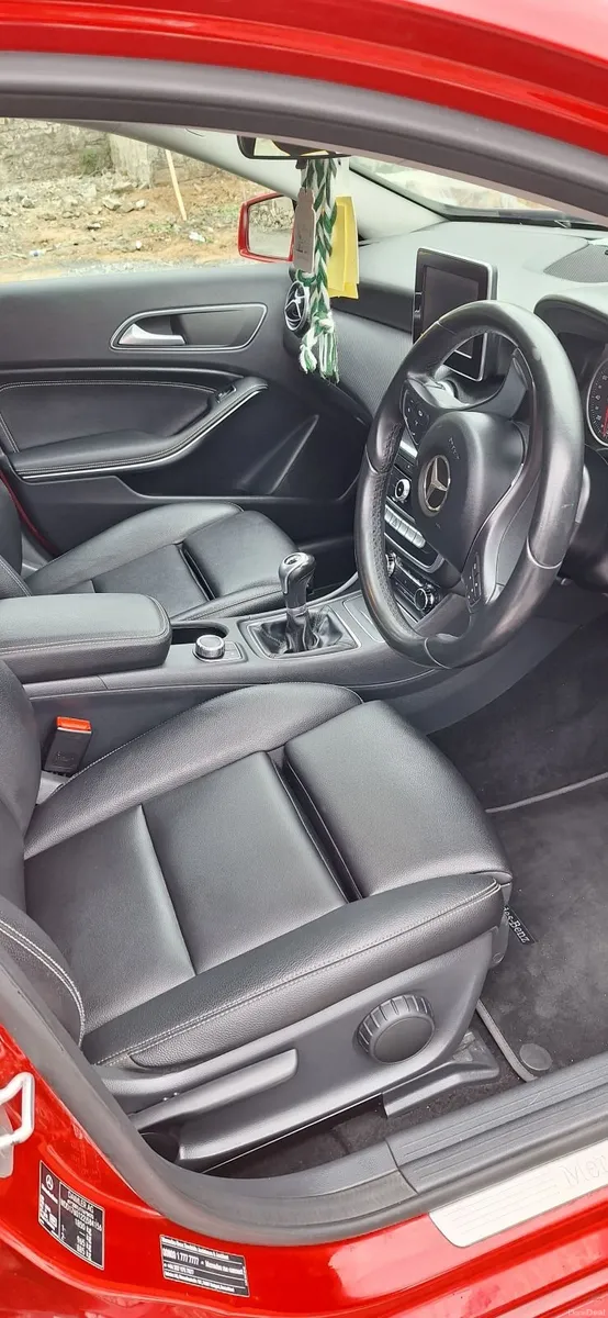 Mercedes-Benz A-Class 2017 - Image 6